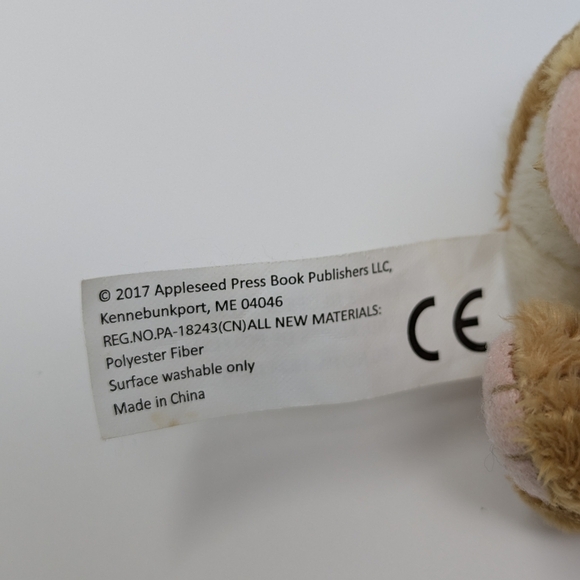 Peter Rabbit Plush Carrot Appleseed Press Stuffed Animal 2017 - Picture 5 of 5